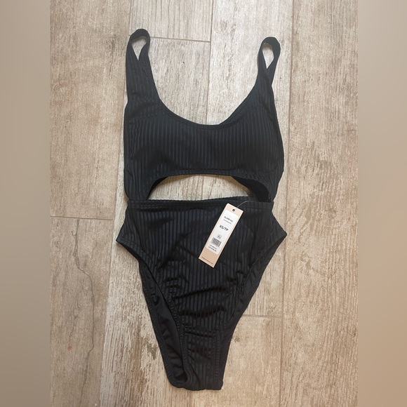 BCBGeneration Black Key Hole One Piece Swimsuit XS - Picture 2 of 4
